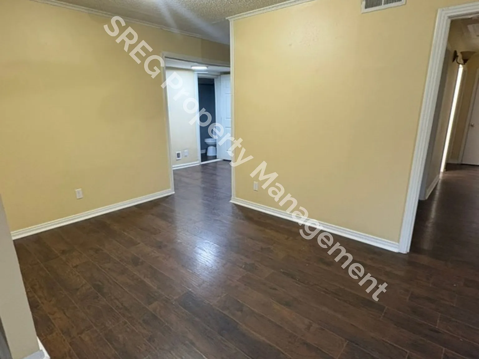 3 bed, 1.5 bath, 1215 sqft, $1,125 — Photo 3