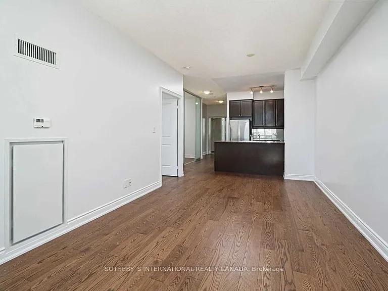 10 Bloorview Pl #920 — Photo 13