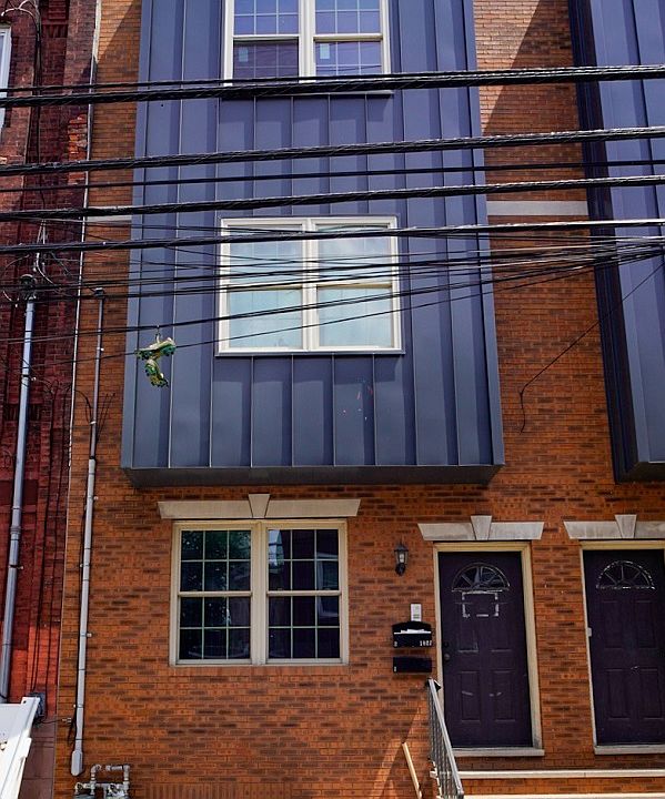 1807 N 17th St. Philadelphia, PA