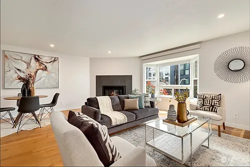 210 Boylston Ave E #205 Photo 1