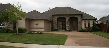 1st image of 13789 Old Oaks Dr