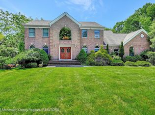 1 Heather Hill Way, Holmdel, NJ 07733