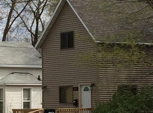 313 9th Ave #1, Eau Claire, WI 54703