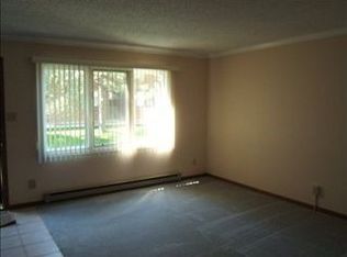 2105 Chatalet Ln APT J, Pueblo, CO 81005