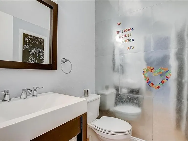 1307 Kinney Ave #162 — Photo 28