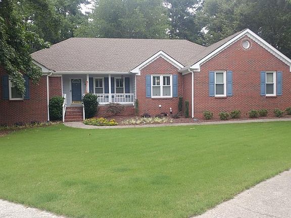 2nd image of 1679 Peachcrest Ct