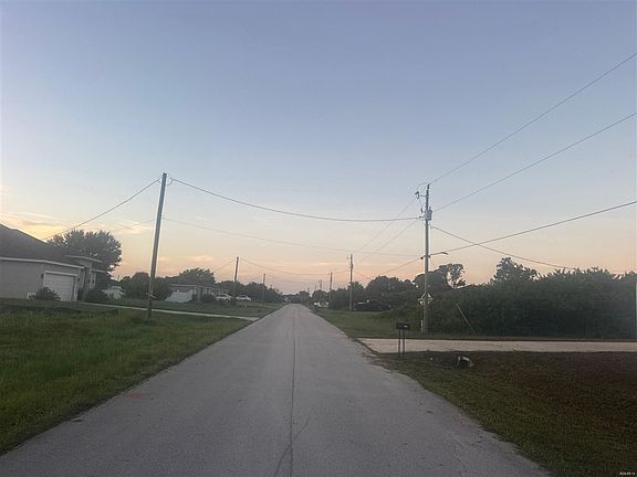 4th image of 8003 Buttercup Cir