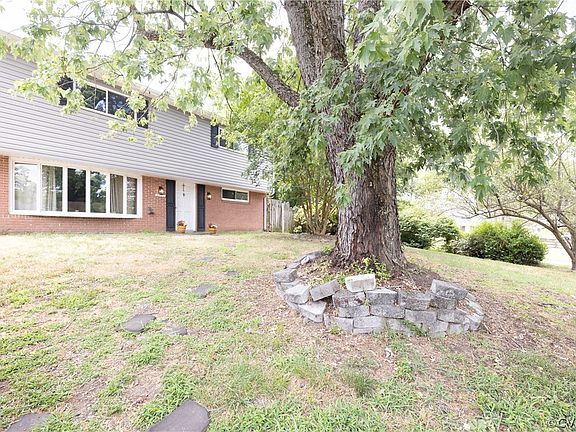 2nd image of 9127 Farmington Dr