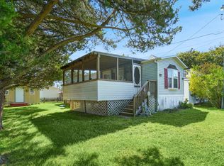3237 Cakey Ln, Chincoteague Island, VA 23336