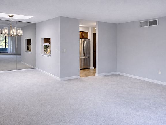 4th image of 7510 Cahill Rd APT 303B