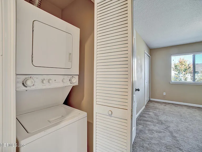 480 Cabernet Pl — Photo 21