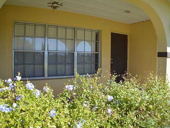 2nd image of 6654 S Biscayne Dr