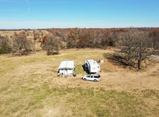 15768 Parrot Rd, Neosho, MO 64850