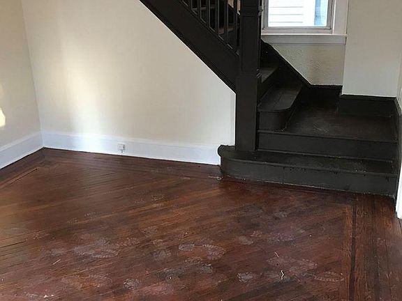 3rd image of 179 Brookdale Ave