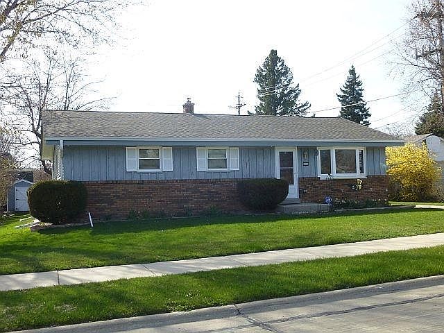 1st image of 5915 S Elaine Ave