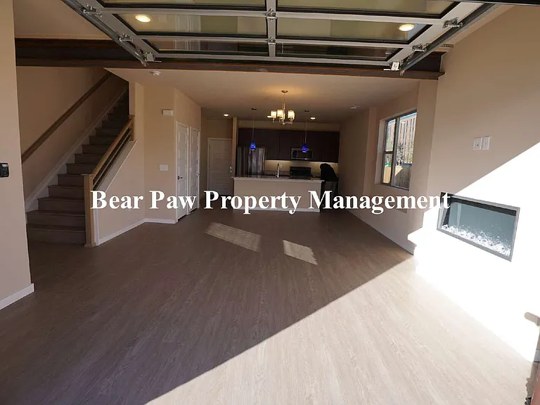 4005 S Teller St — Photo 3
