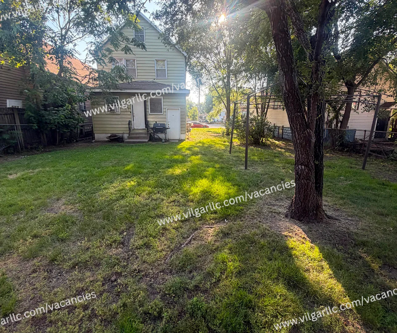 5025 Tod Ave — Photo 4