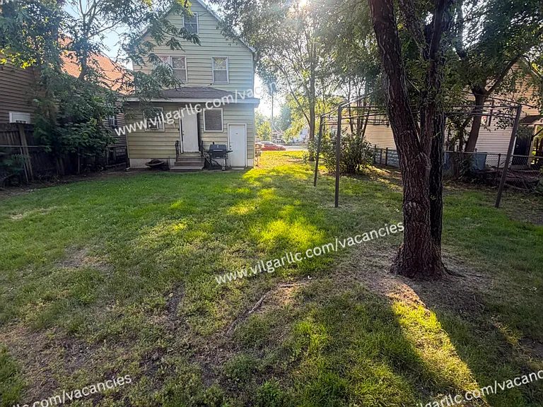 5025 Tod Ave — Photo 4