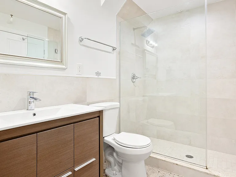 1227 Dean St #1 — Photo 11