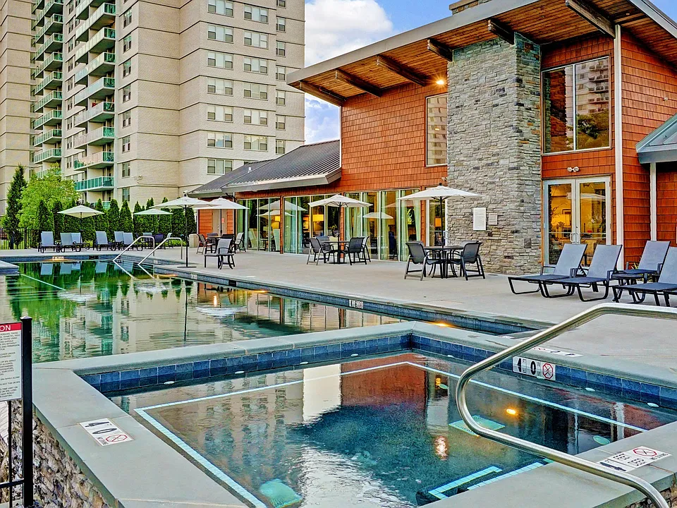 The Grand Cherry Hill