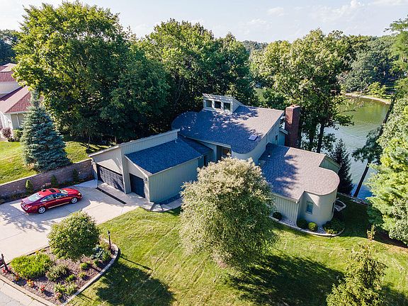 5th image of 427 Wessex Rd