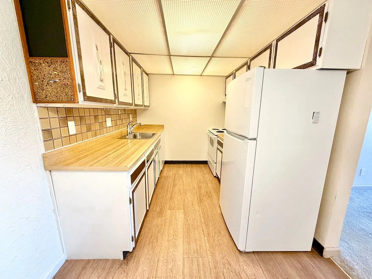 501 Golden Cir. #312 — Photo 2