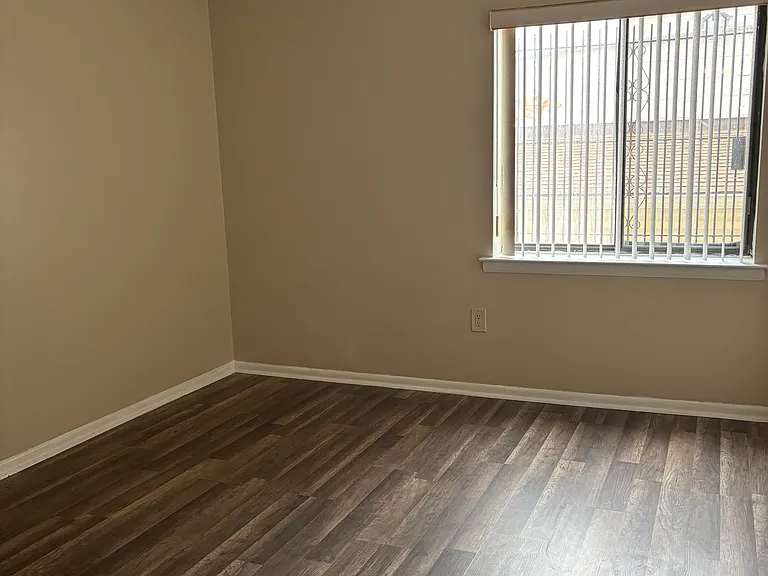 9906 Bustleton Ave #G7 — Photo 6