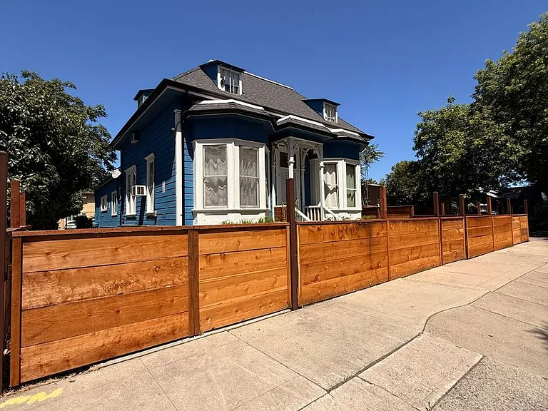 215 Semple St — Photo 8