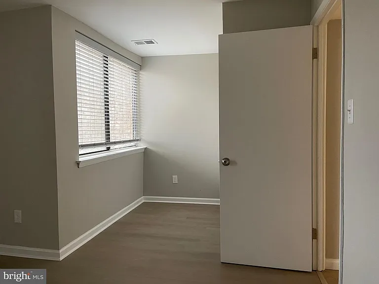 3339 Huntley Square Dr #T — Photo 27