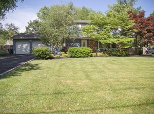 146 Juniper Dr, Freehold, NJ 07728