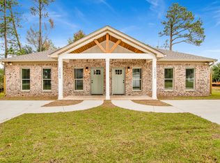 22040 9th St, Silverhill, AL 36576