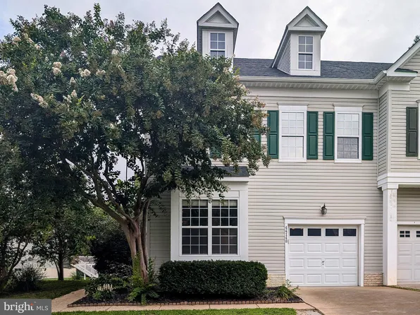 44148 Azalea Ct, California, MD 20619