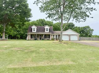 40 Bethany Cir, Killen, AL 35645