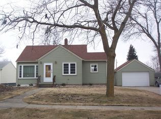 309 S Main St, Arlington, SD 57212