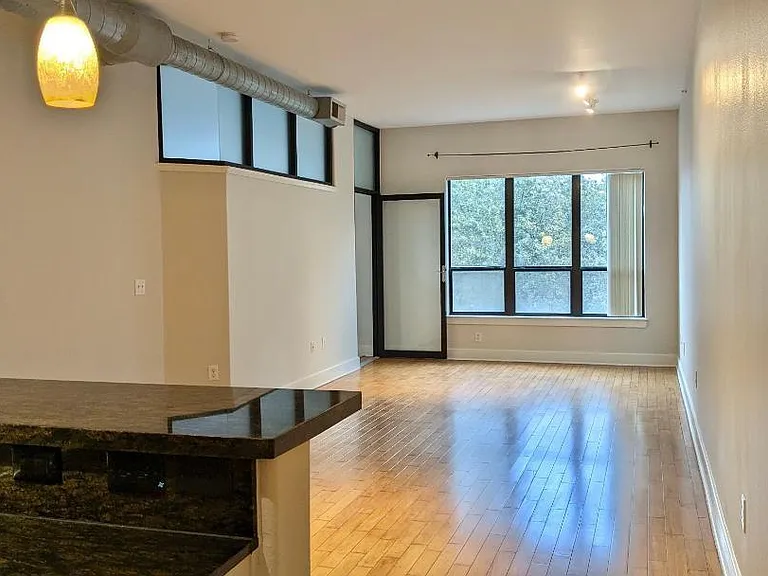 1901 Post Oak Blvd #3215 — Photo 21