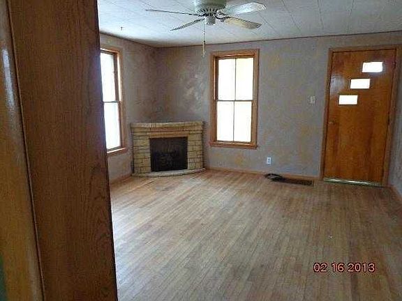 4th image of 725 Plum Ave
