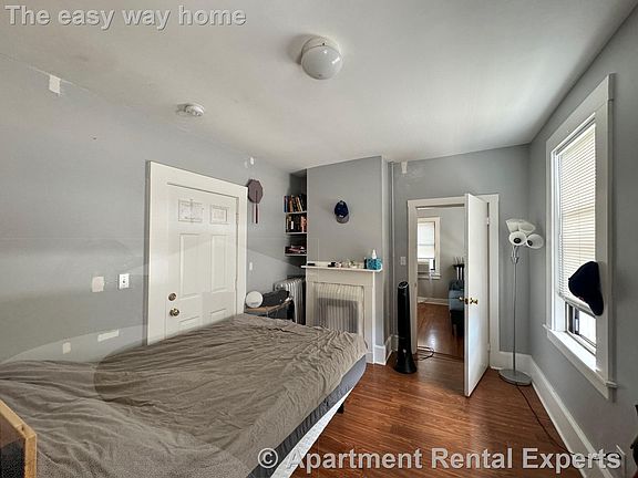 2nd image of 566 Putnam Ave #2R