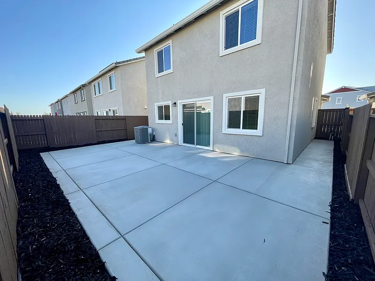 7040 Lone Sycamore St — Photo 37