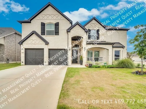 1767 Shumard St, Waxahachie, TX 75165