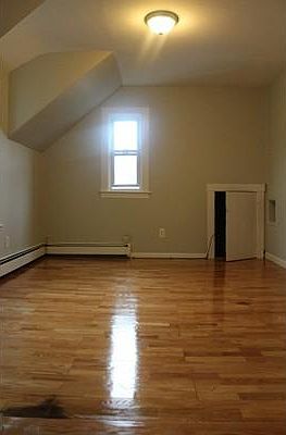 3rd image of 80 Division St Unit 2