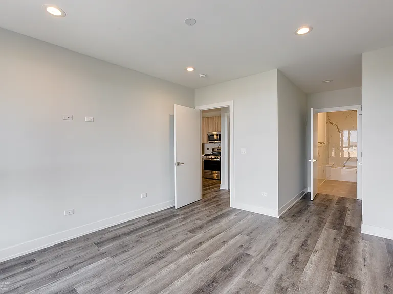 1604 N Richmond St #2D — Photo 14