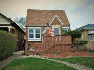 3418 Sunnyside Ave, Brookfield, IL 60513