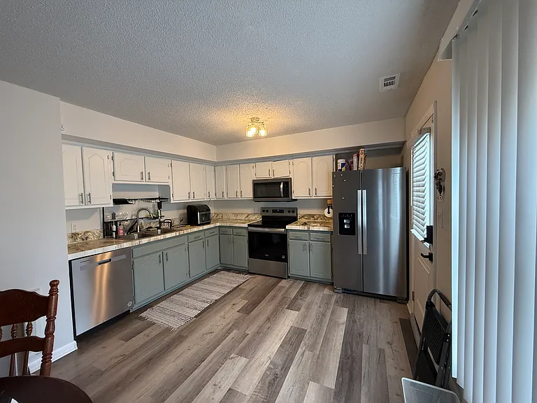 1646 Corprew Ave — Photo 22