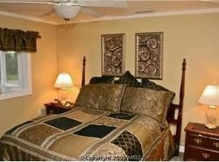 8212 Bon Air Rd, Parkville, MD 21234