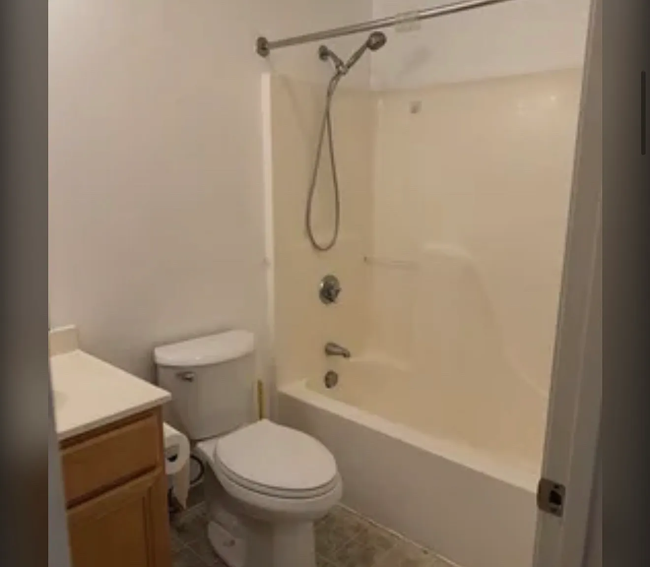 1 bed, 570 sqft, $1,800 — Photo 2