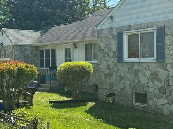 6609 Drylog St, Capitol Heights, MD 20743