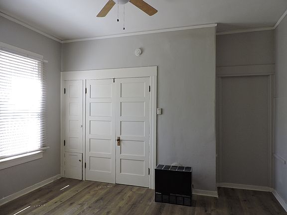 4th image of 2220 L St APT 6