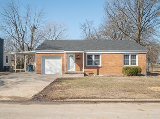 1304 Massachusetts Ave, Joplin, MO 64801