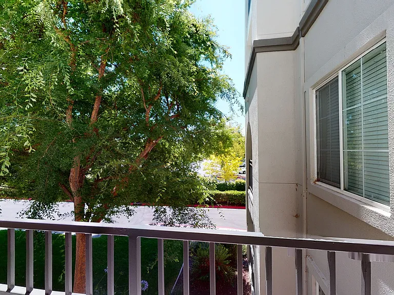 River Terrace — Photo 80