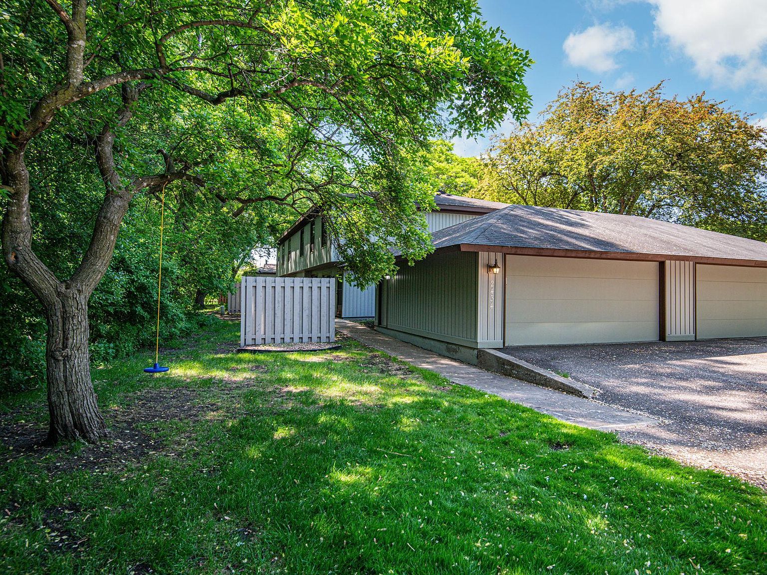 2434 Unity Ave N, Golden Valley, MN 55422 Zillow